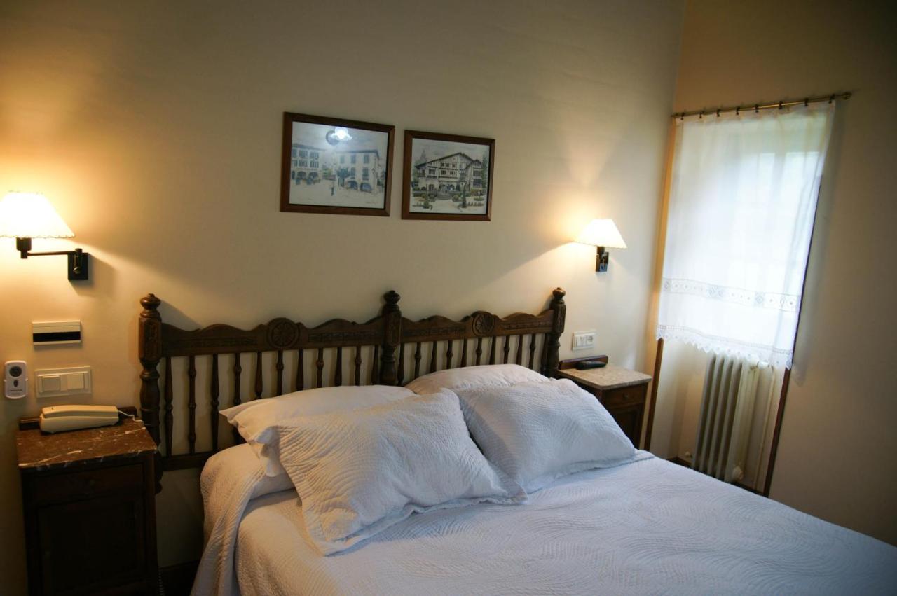 Hotel Rural Irigoienea Urdax Exteriér fotografie